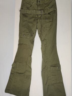Hot Topic Olive Green Cargo Flare Pants for Women